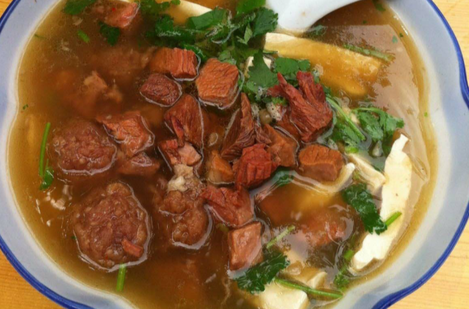 牛丸烩菜