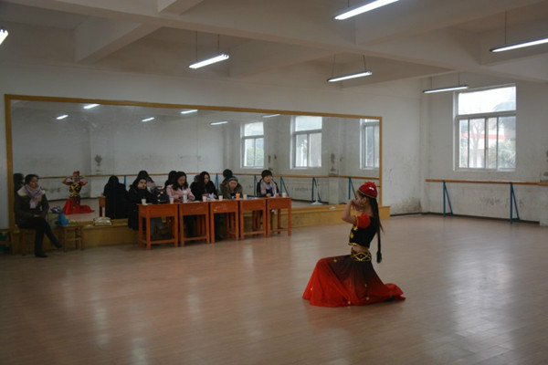 "14903447">师范 /a>学校(huaiyuan normal university),简称怀远师范