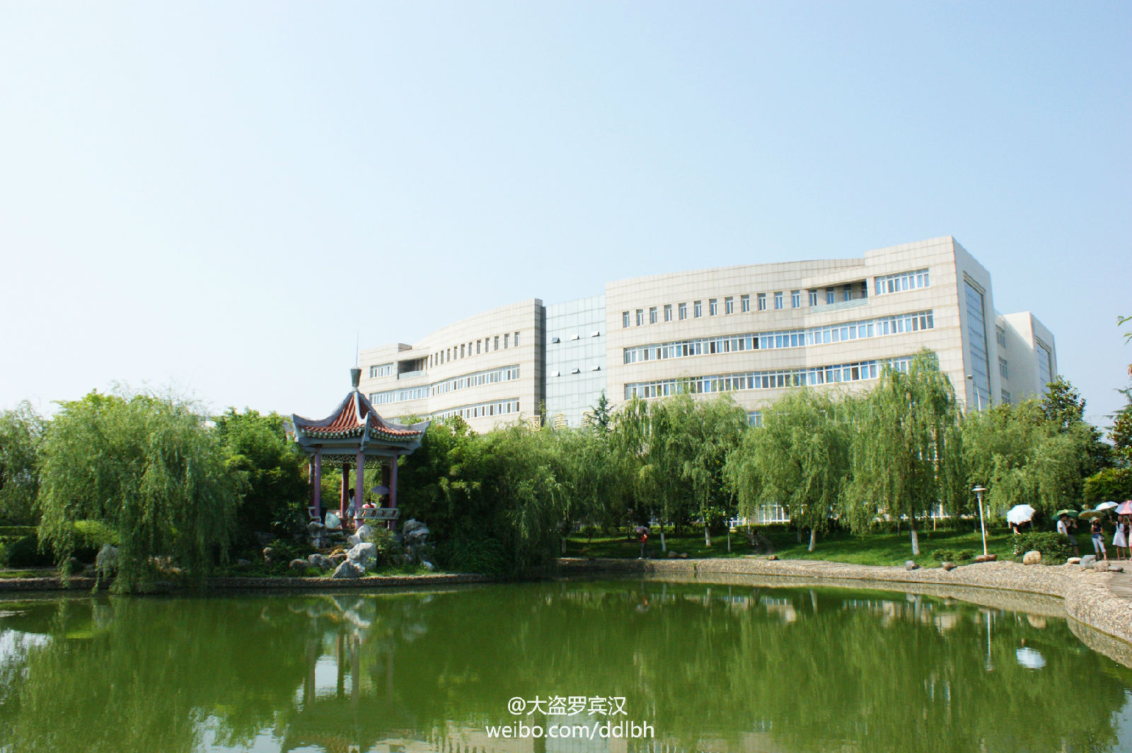 西华师范大学