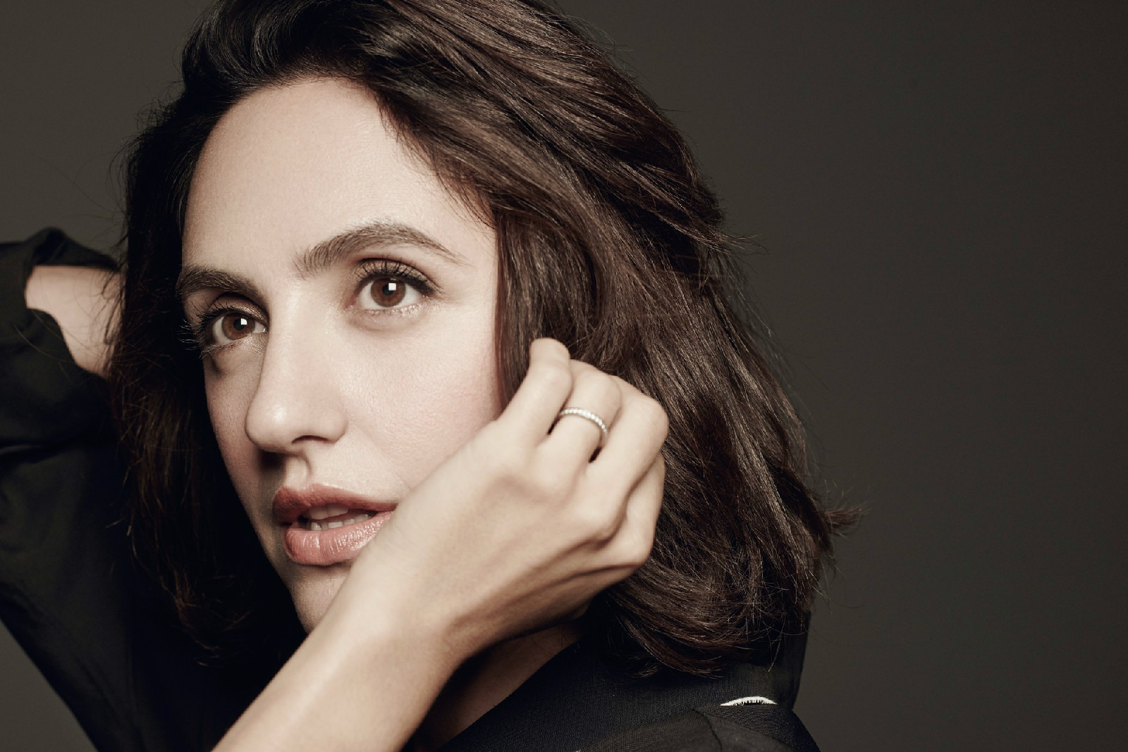  p>安娜伊思·马田(anaistamo martane),法籍犹太人,1979年12月21日生