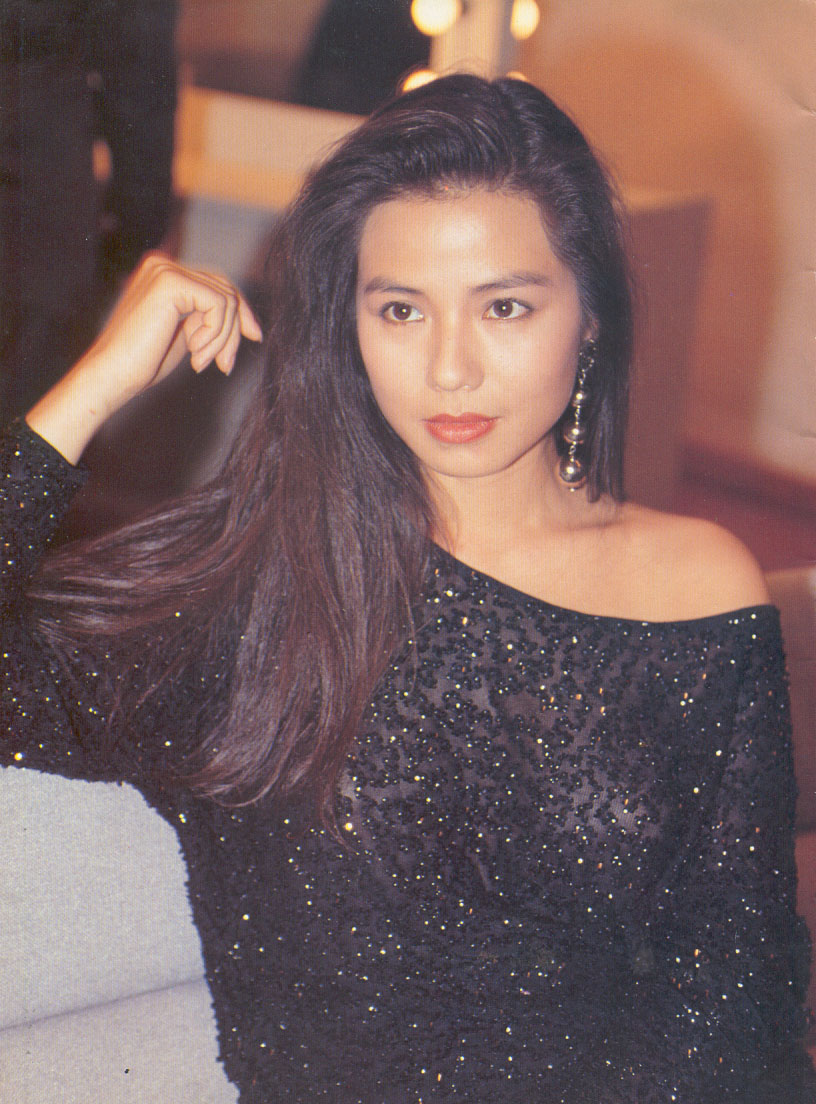 祖籍广东省博罗县石湾镇西埔村,中国香港电影女演员