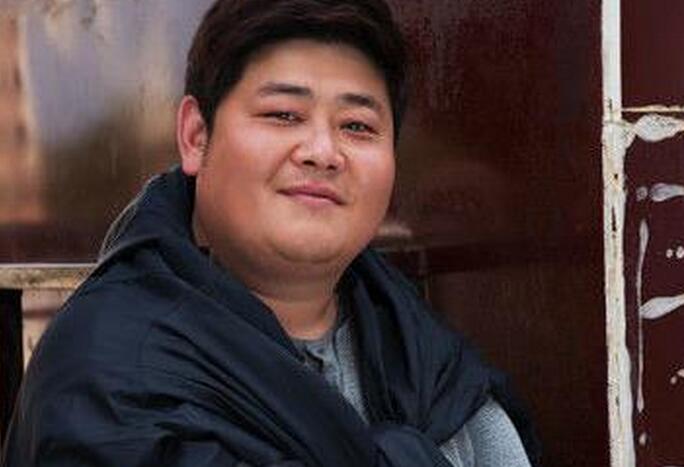 男,1982年7月29日出生于辽宁沈阳,中国内地男演员,国内"最帅胖哥"