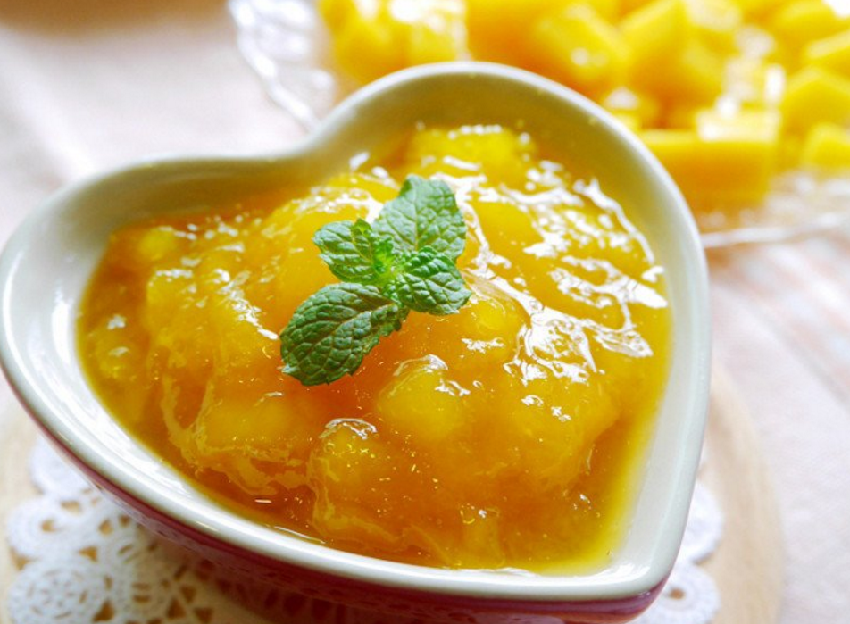  p data-id="gnwg89ky42">芒果酱是一种用芒果