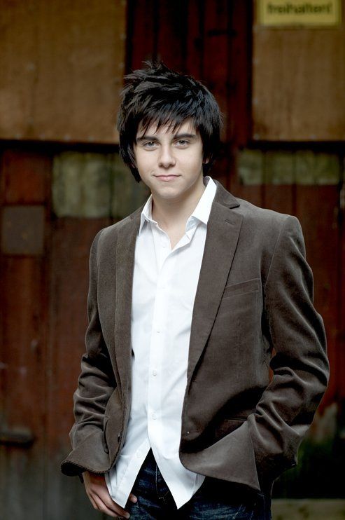 ( a target="_blank" href="/item/迪克兰·加尔布雷斯/2493996" data