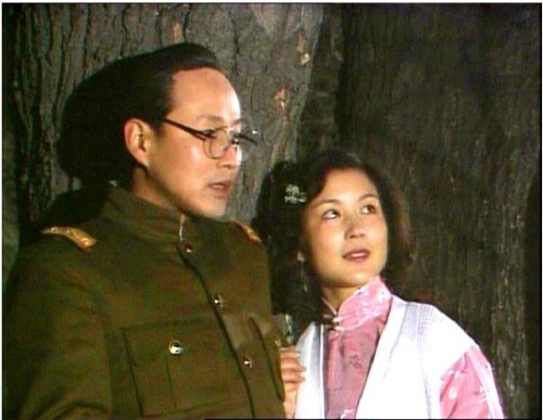  p>《末代皇帝》是由 a target="_blank" href="/item/中国电视剧制作