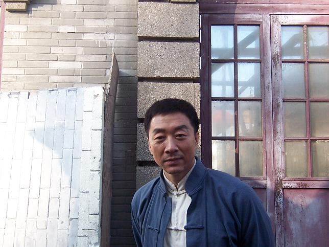  p>曹克难,7月22日出生于北京市,中国内地影视男演员,毕业于 a target