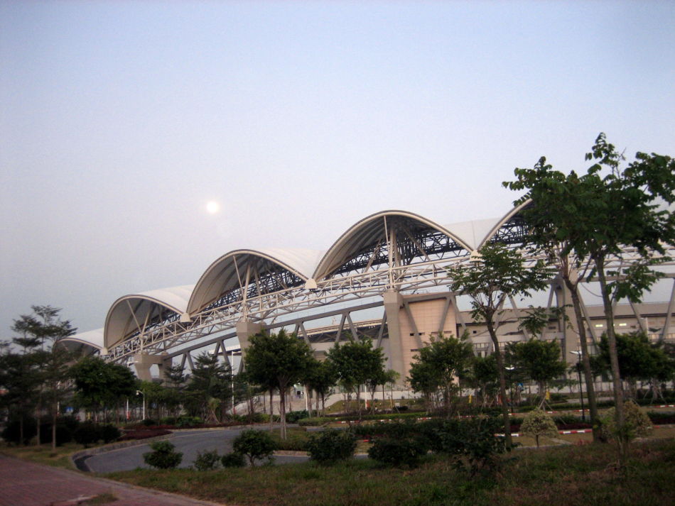 广州大学城体育中心体育场