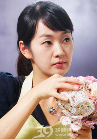  p>《想结婚的女人》是 a target="_blank" href="/item/金仁英