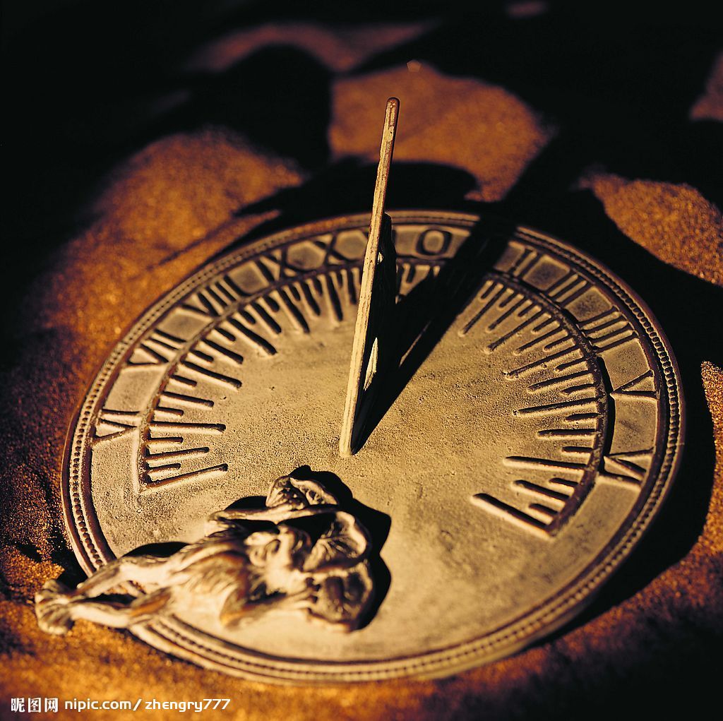  p>光阴荏苒,日月如梭(guāng yīn rěn rǎn,rì yuè rú suō)