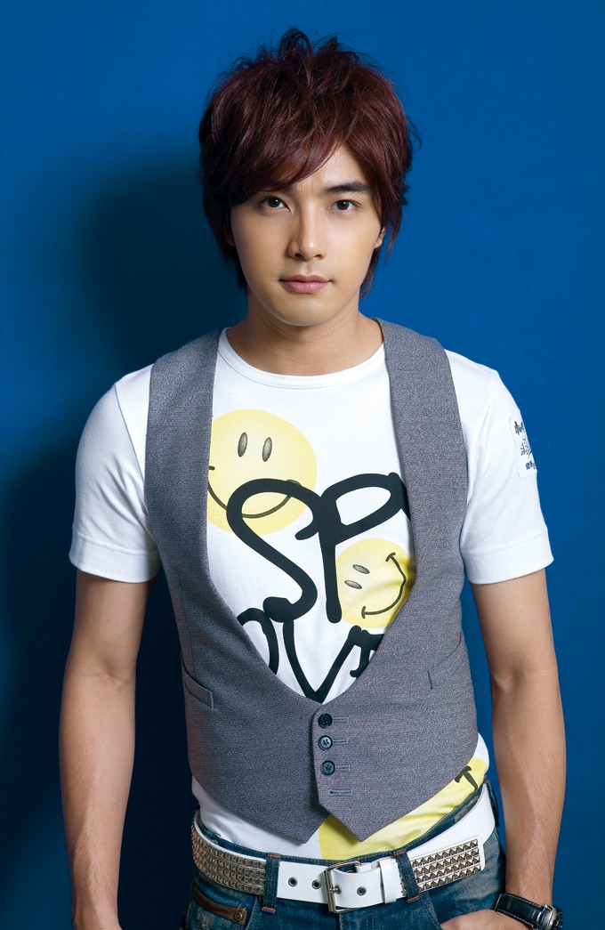  p>翔琳指的是贺军翔和杨丞琳的cp合称. /p>