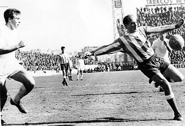  p>阿尔弗雷多·迪·斯蒂法诺(alfredo di stefano,1926年7月4日