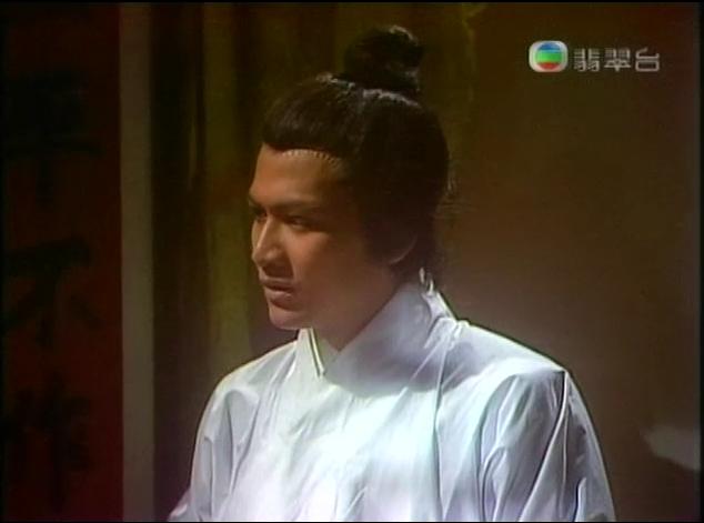 黄允财