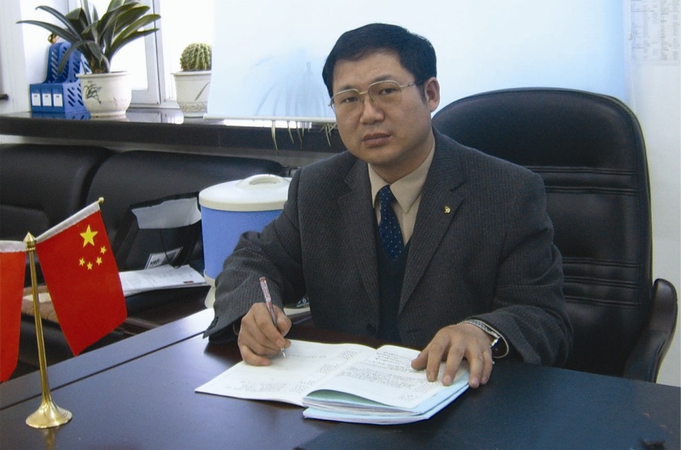  p>王曙光,男,汉族,1963年5月出生,山东省青岛市人,中共党员,注册会计