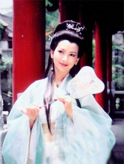  p>《新白娘子传奇》是由 a href="#" data-lemmaid="7448303">夏祖辉