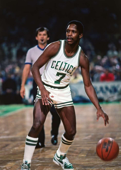  p>内特·阿奇博尔德(nate archibald),1948年9月2日出生于美国纽约