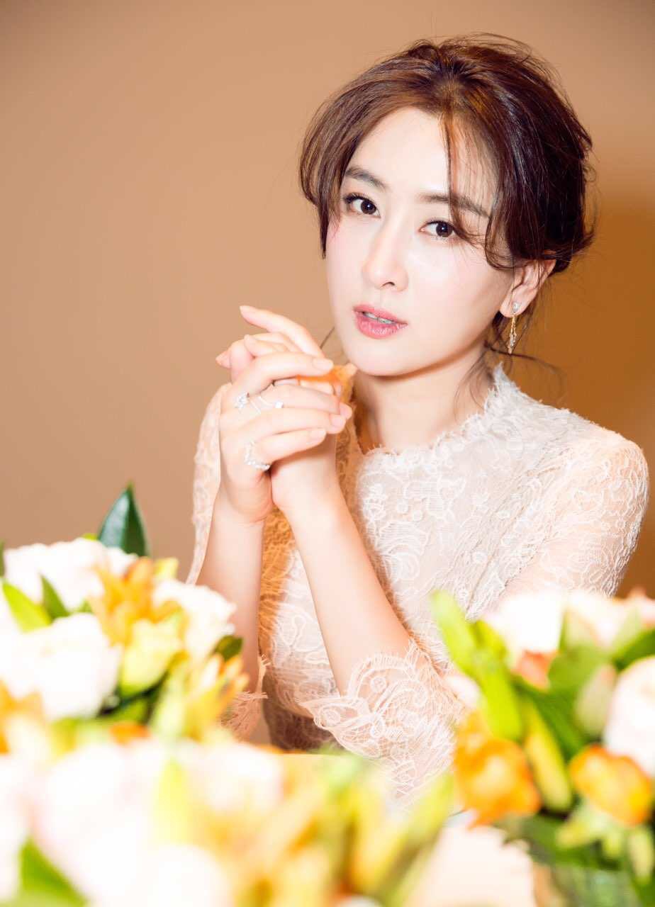  p>马苏,1981年2月17日出生于黑龙江省哈尔滨市,中国内地影视女演员