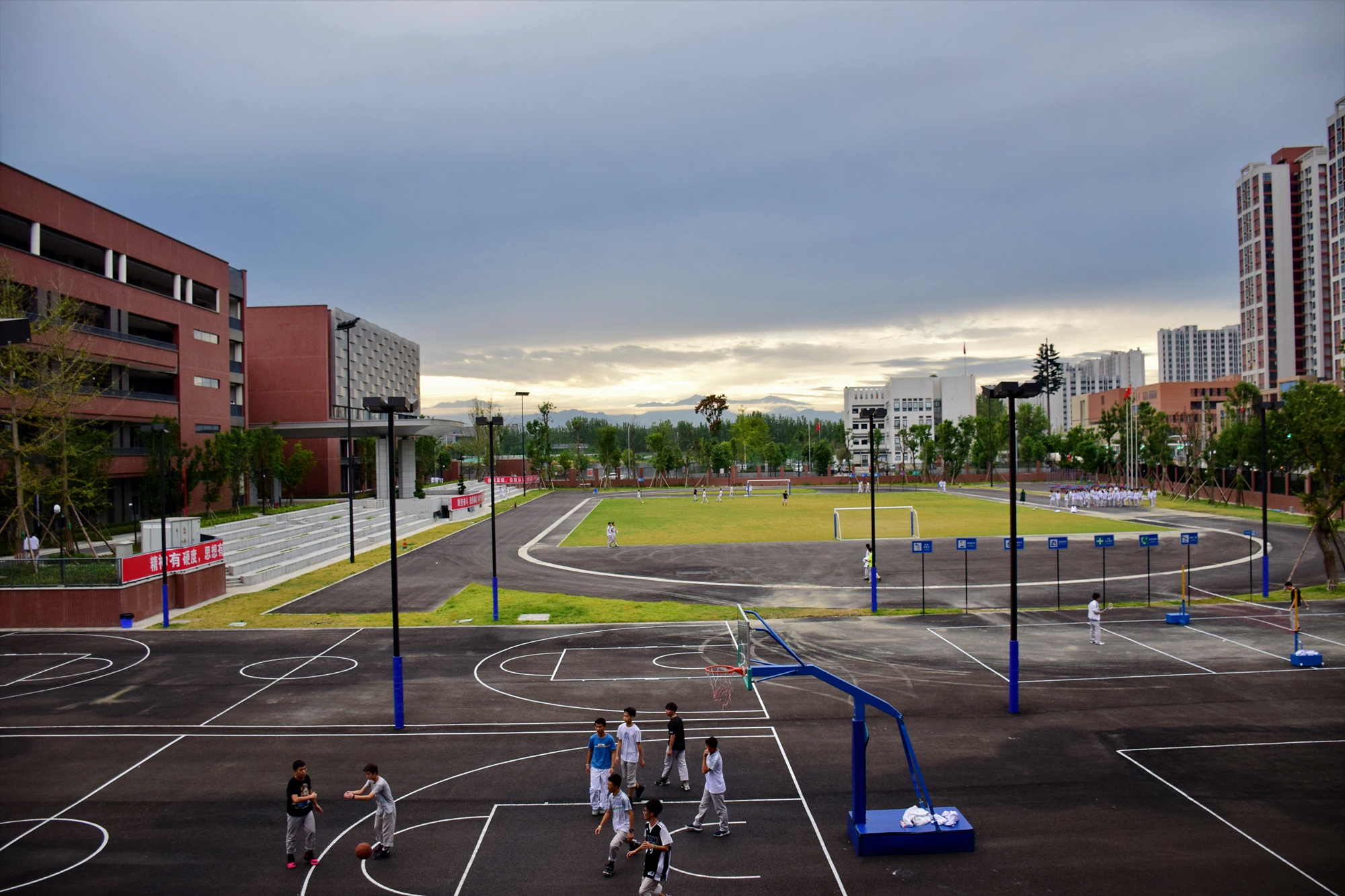 电子科技大学实验中学