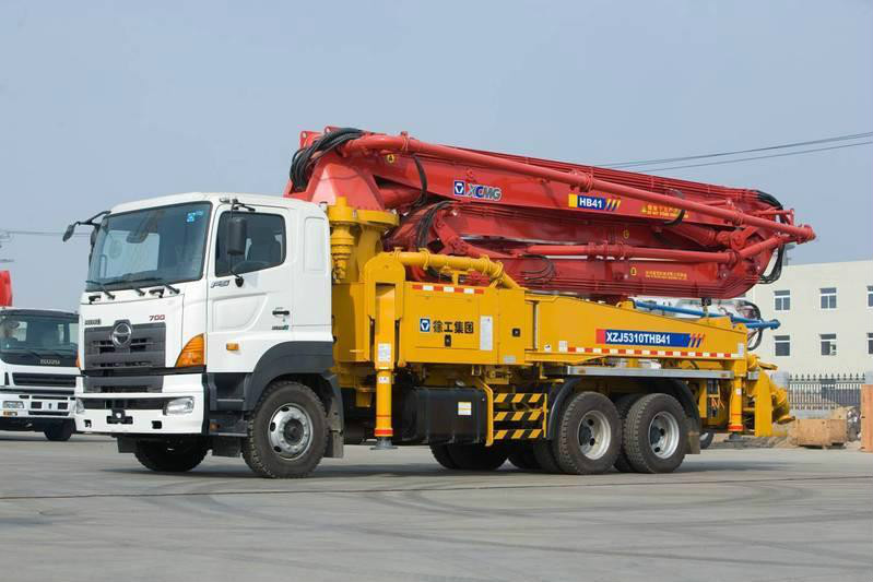 徐工hb40混凝土泵车