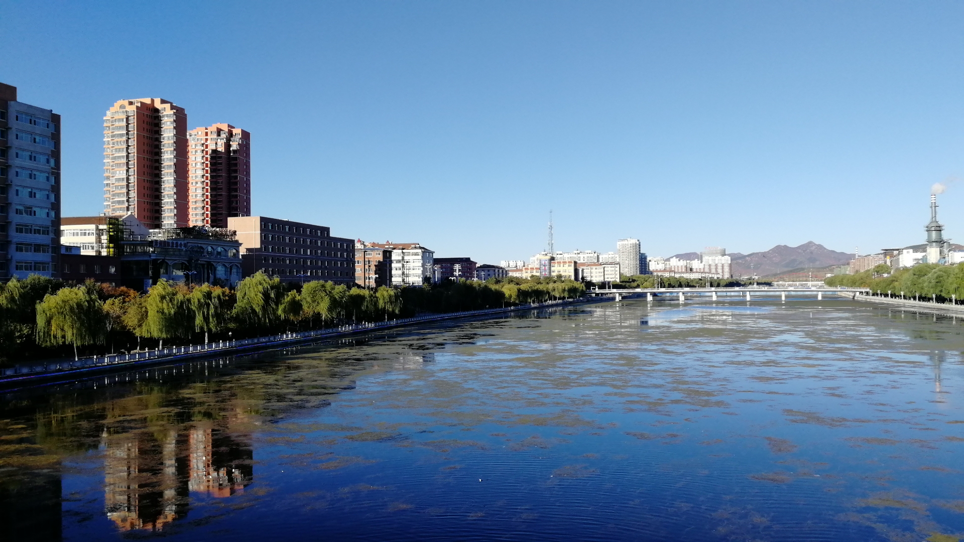  p>城市也叫城市聚落,一般包括了 a target="_blank" href="/item