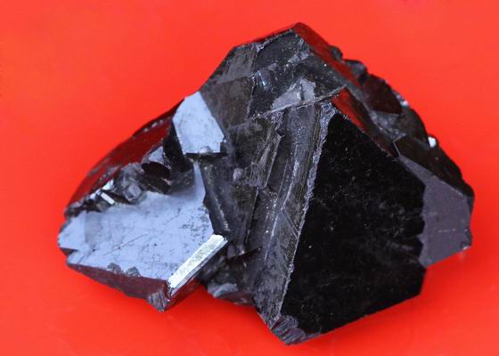  p>铁闪锌矿是闪锌矿的一种.