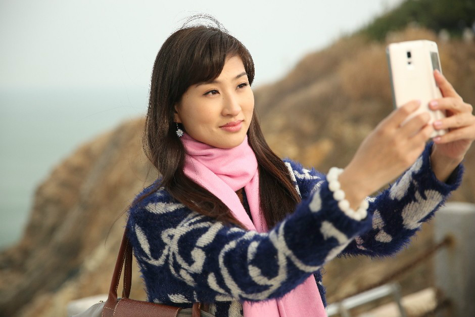 a>执导的历史电影,由 a href="#" data-lemmaid="3508727">赵育莹 /a>