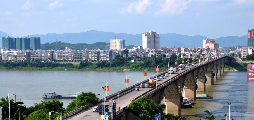  p>平南县,古称 a target="_blank" href="/item/龚州/347756" data