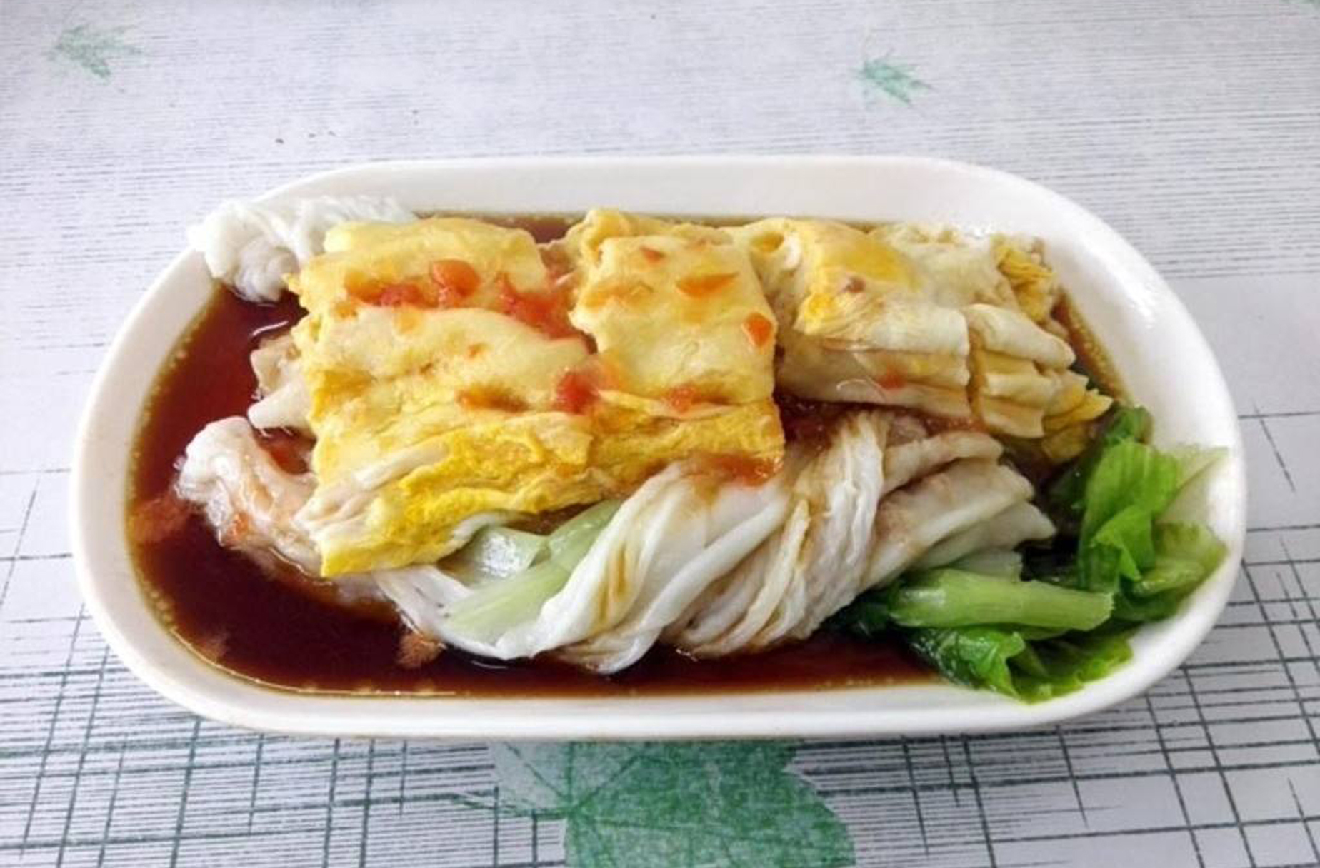  p>肠粉(粤语拼音:cheong fan)是一种 a target="_blank" href="/item