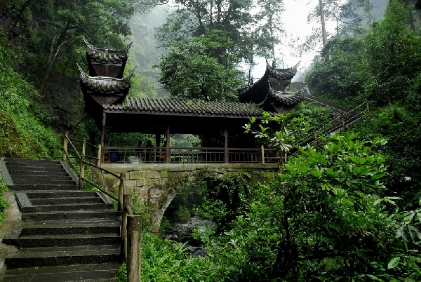 乐山峨眉山景区