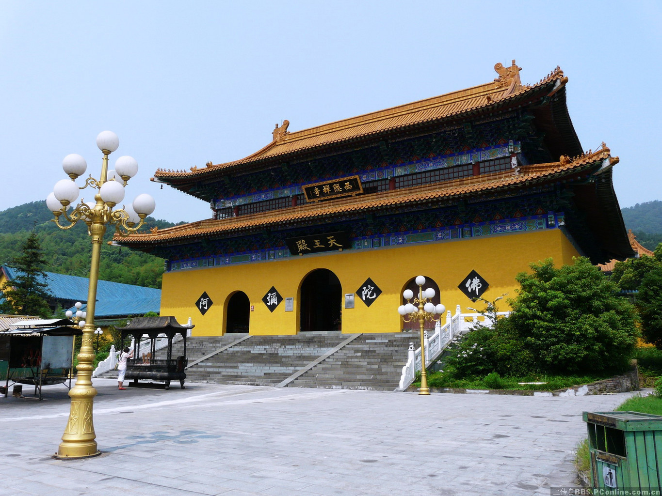  p data-id="gnwnj9rd5v">西隐禅寺,位于浙江省宁波市余姚市辖镇大隐