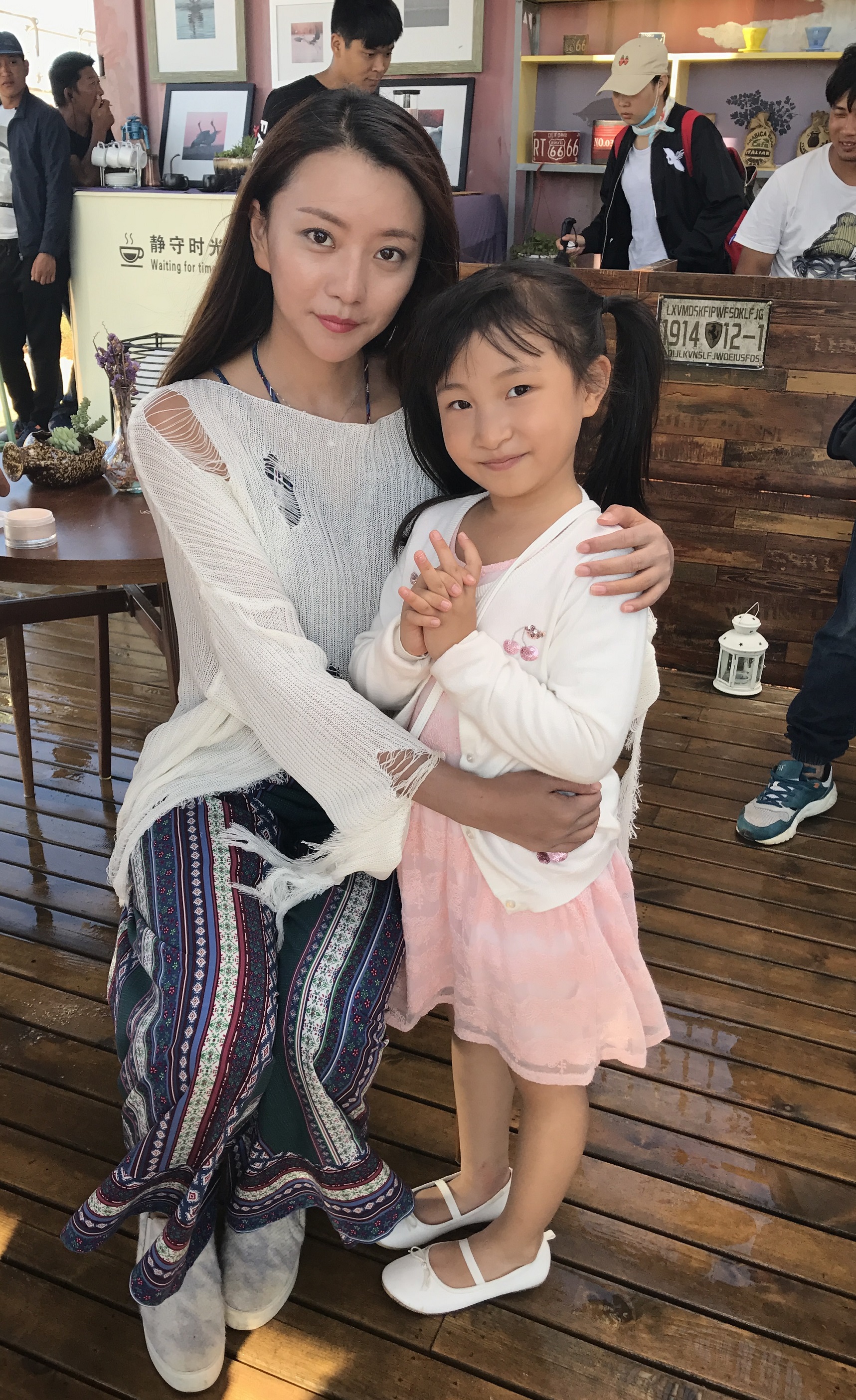 lgx4bhk">刘美汐,2010年7月出生于中国辽宁省营口市,中国内地女演员