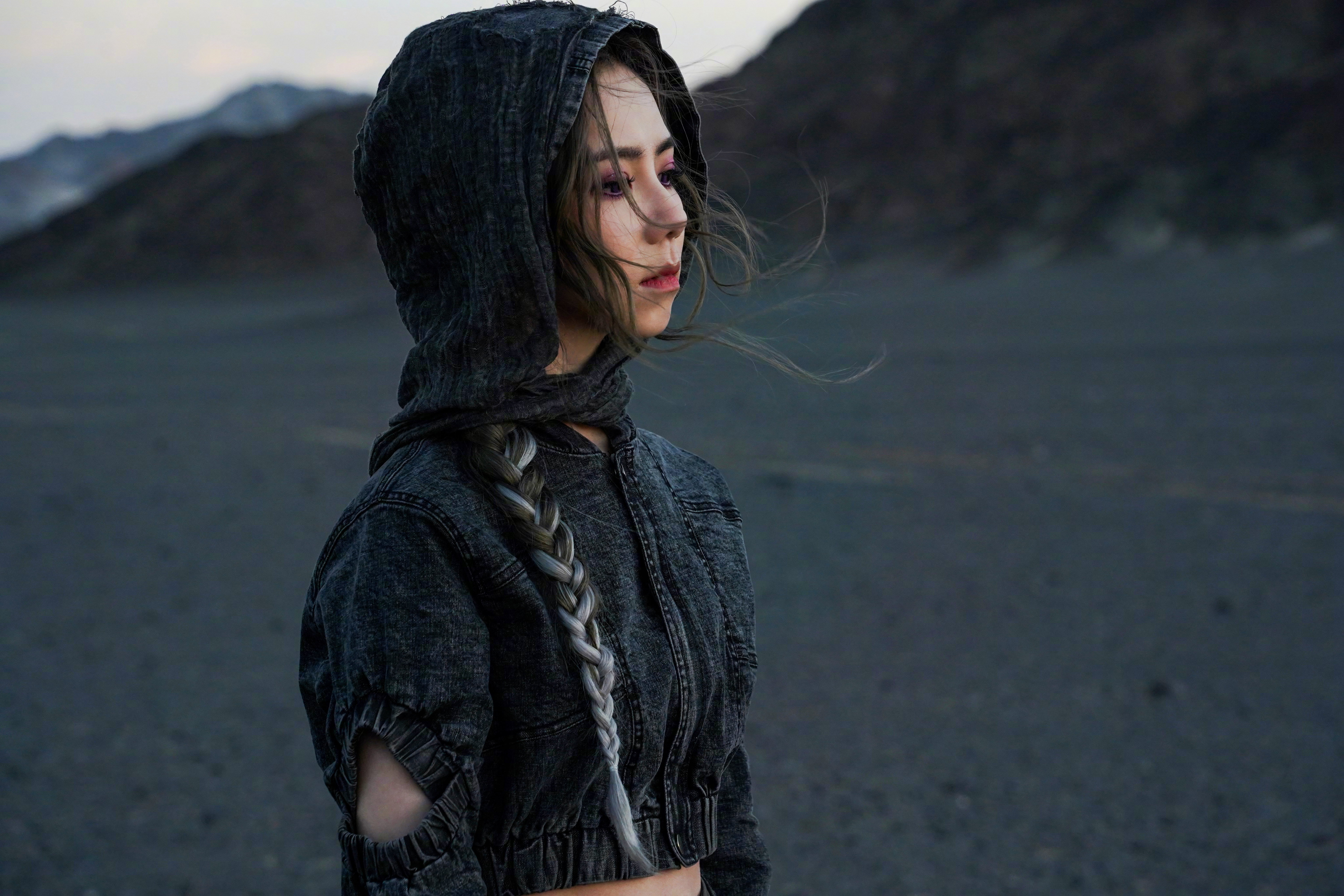 data-lemmaid="61735252">启示录 /a>》中的女主角之一,由 a target="