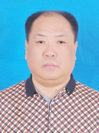 李亚斌