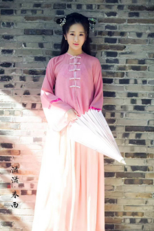 凌薇（中国内地女制片人）_百度百科