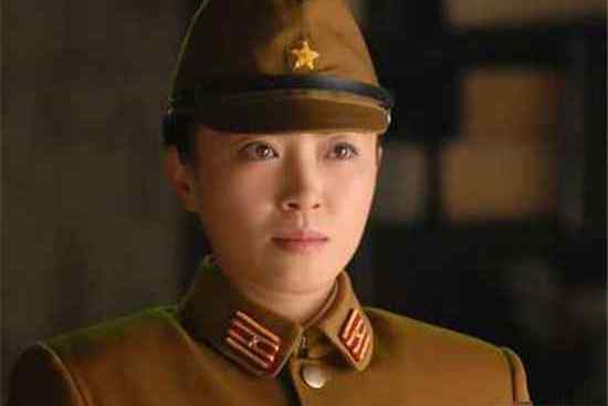 金城玲子是电视剧《 a target="_blank" href="/item/冷风暴/5070355"