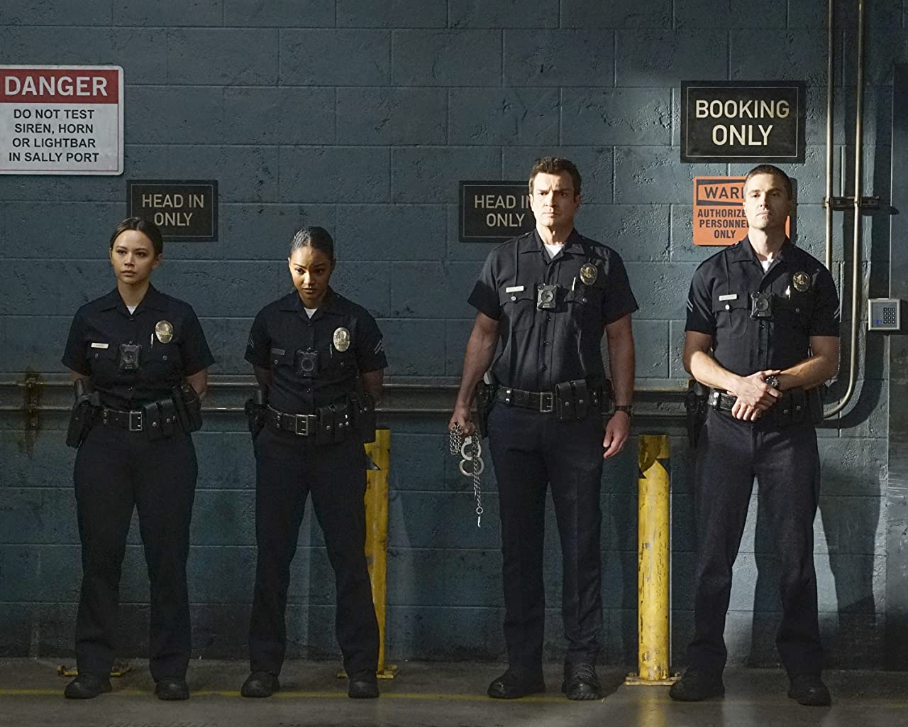 9409562" data-lemmaid="9409562">内森·菲利安 /a>主演的一部美剧