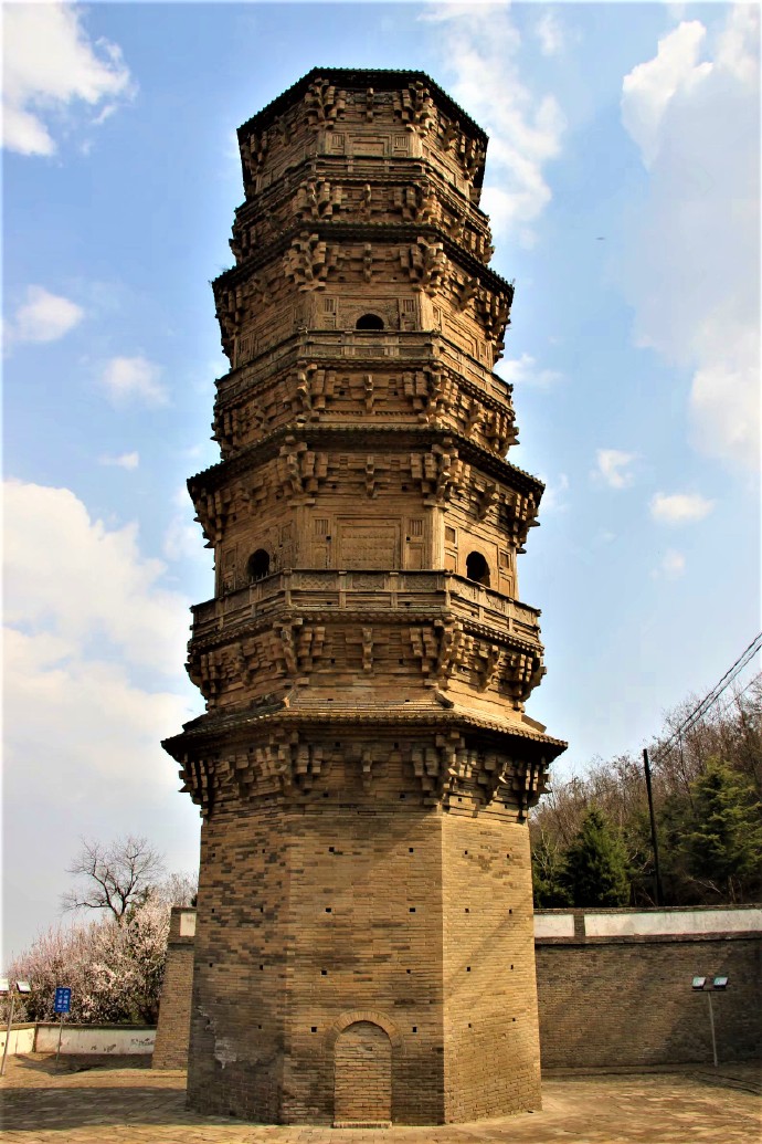 又称永寿塔,永平古塔,位于陕西省咸阳市永寿县城西北约20千米的永平镇