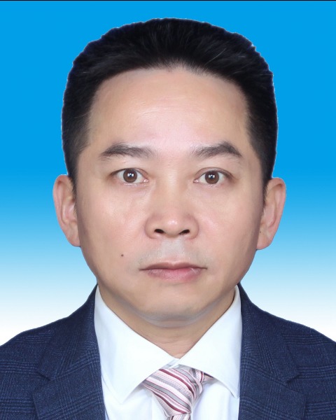 现任广东省廉江市委副书记,廉江市政府党组书记, a target="_blank"