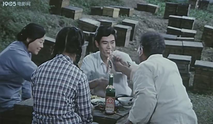  p>《一路顺风》1984年年由 a target="_blank" href="/item/南京电影