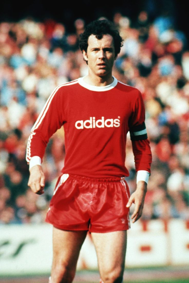  p>弗朗茨·贝肯鲍尔(franz beckenbauer),1945年9月11日出生于德国