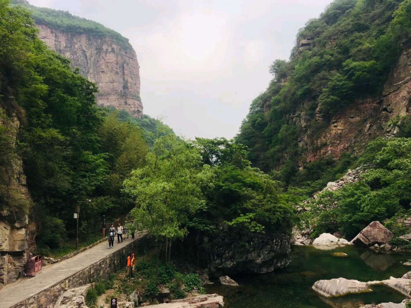 八里沟旅游(八里沟旅游攻略一日游路线)