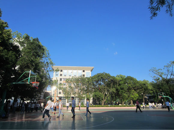 普宁市第二中学