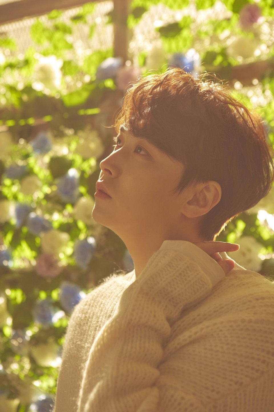 ,1986年1月1日出生于韩国京畿道高阳市,韩国歌手