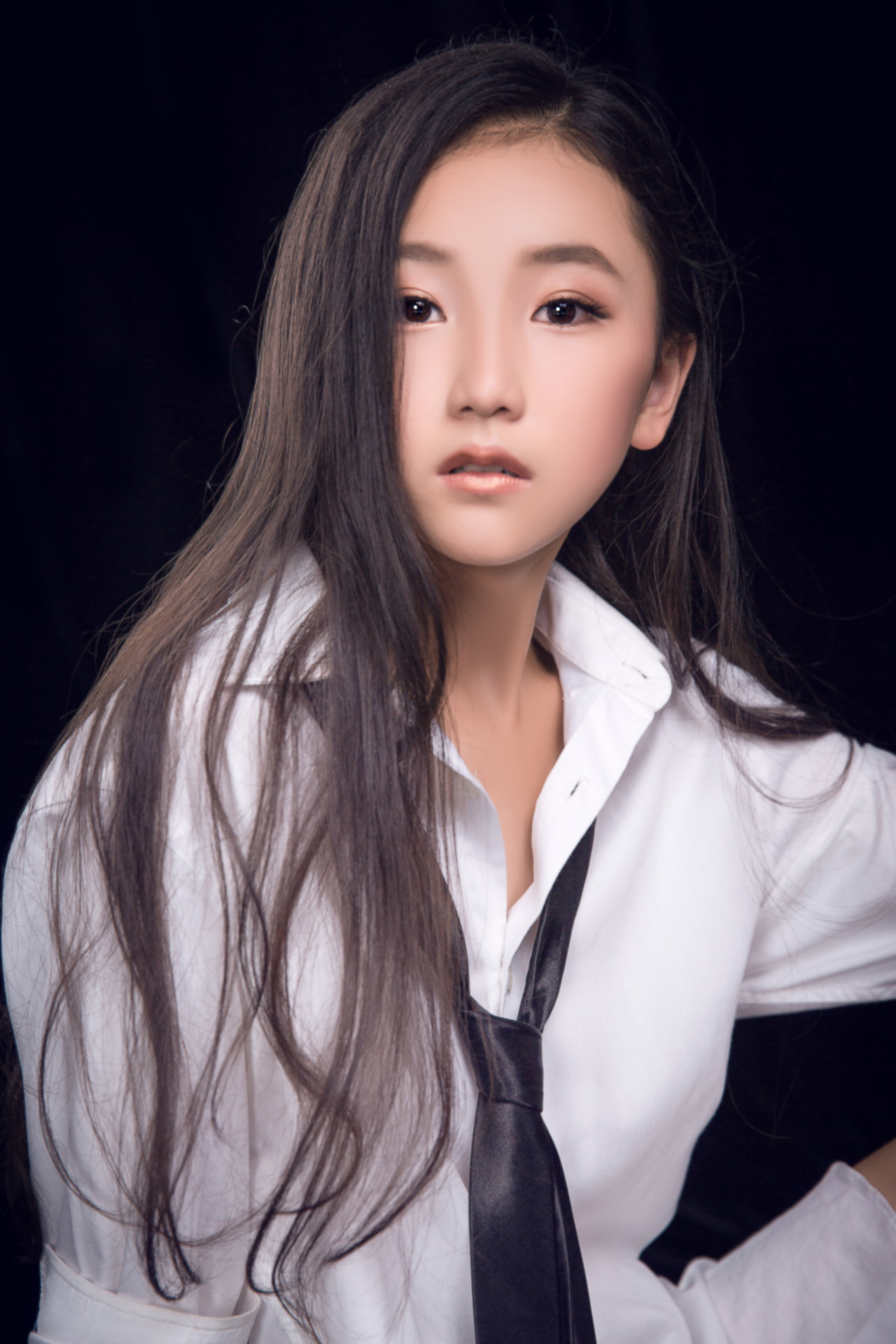  p data-id="gnzn4azkxi">王可儿,女,演员,回族,2006年6月20日出生于 