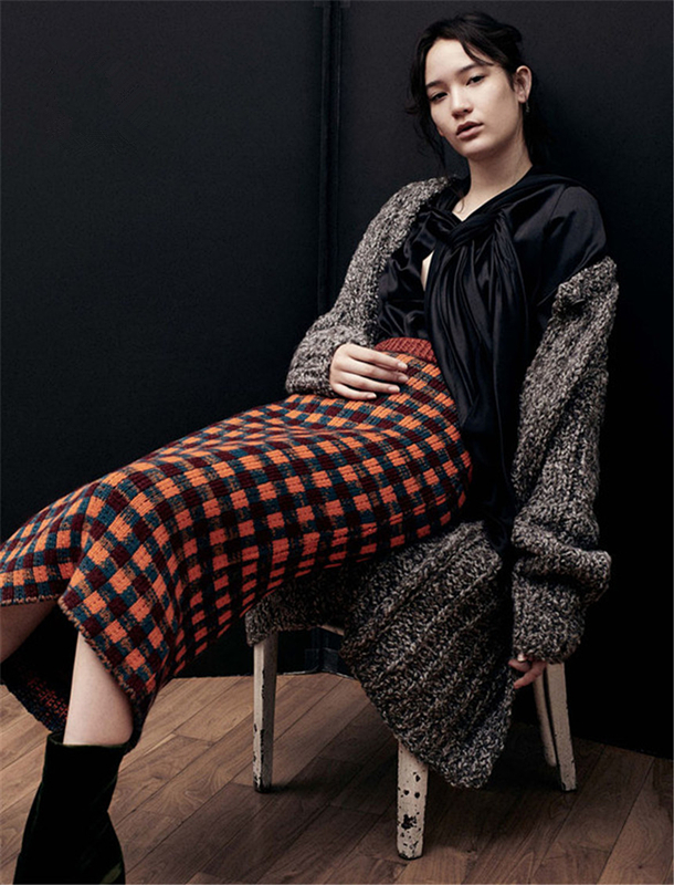  p>松冈莫娜( mona matsuoka)日本新晋混血模特,拥有一半日本和一半