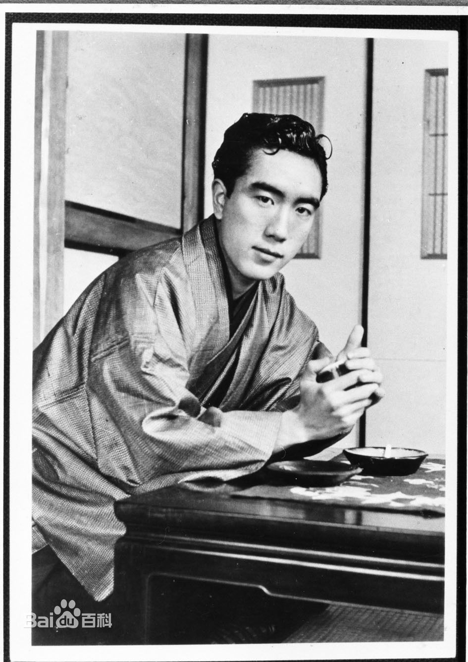  p>三岛由纪夫(yukio mishima,1925年1月14日 - 1970年11月25日),本名