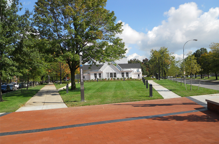  p>路易斯维尔大学(university of louisville,或称u of l)是一所位于