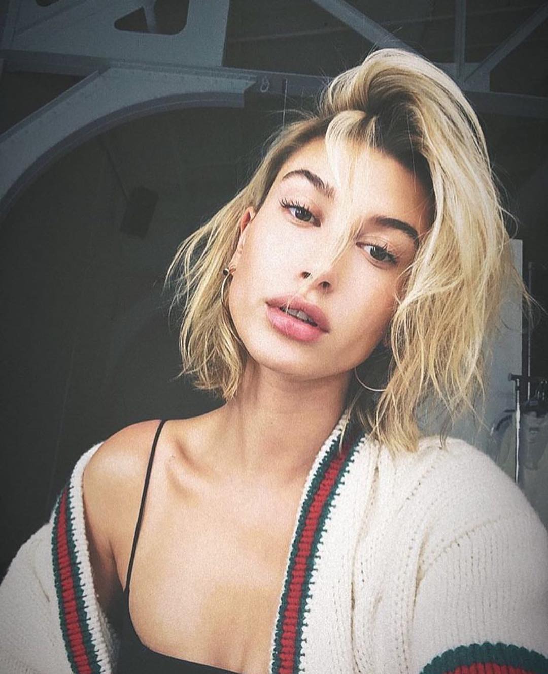  p>海莉·比伯(hailey bieber),原名海莉·鲍德温(hailey baldwin)