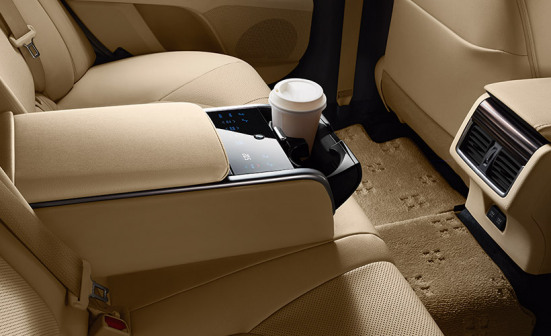 第八代凯美瑞内饰