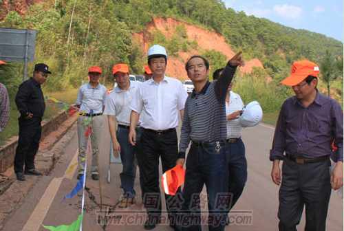  p>云南省公路局隶属于 a target="_blank" href="/item/云南省人民