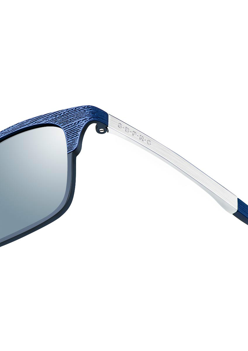 圣大保罗"标志系列产品,成为显示身份及品味高雅阶层最喜爱的服装品牌